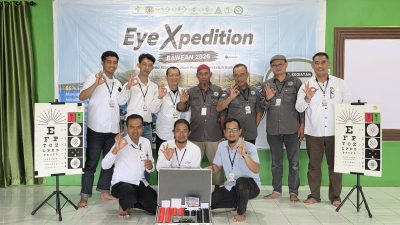 IROPIN GELAR BAKSOS PEMERIKSAAN MATA GRATIS DAN PEMBAGIAN KACAMATA, GANDENG IROPIN JAWA TIMUR